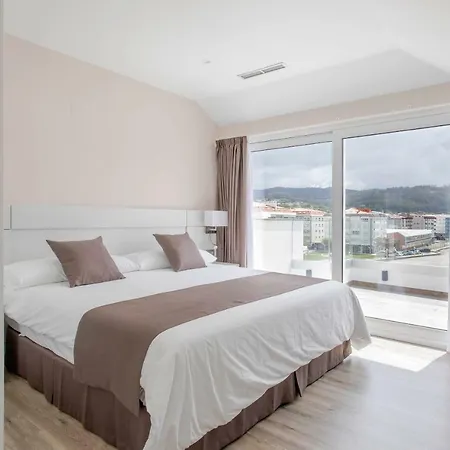 Hostal Praia Madalena-3